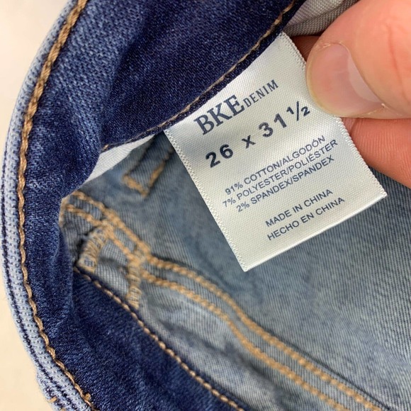 BKE Stella Women Jeans Size 26 Slim Fit Straight Low Rise Inseam 28” Zip Fly - Picture 5 of 10